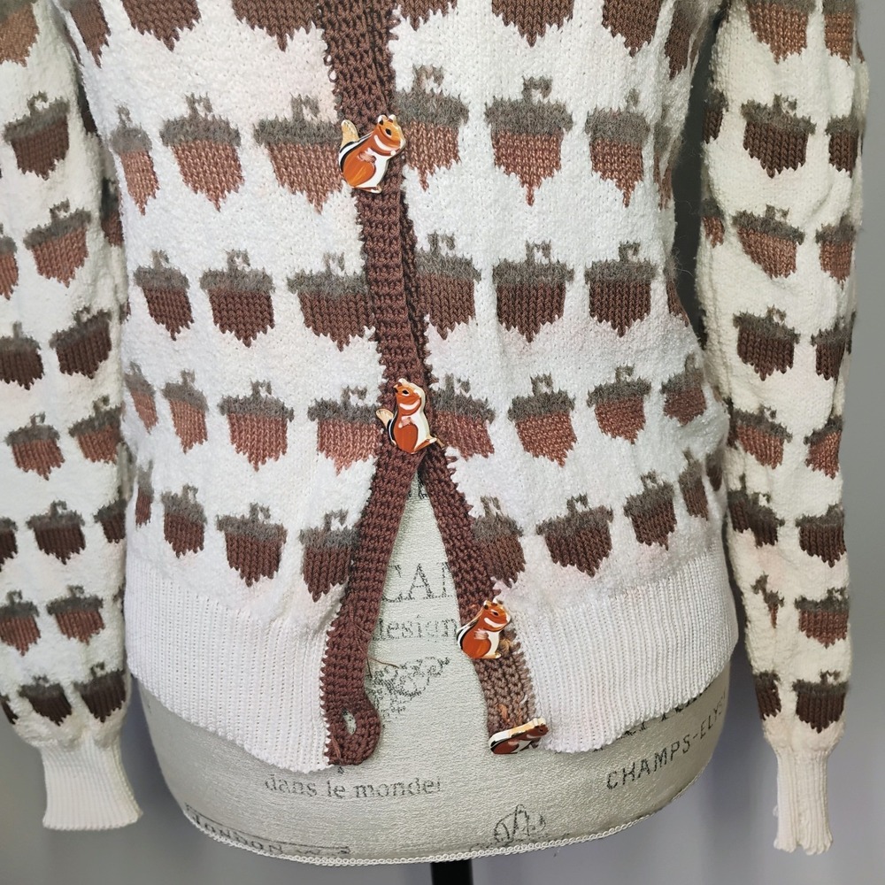 Vintage Dia North of Boston Cardigan Sweater Womens Small Acorn Squirrel Fall - Picture 3 of 15